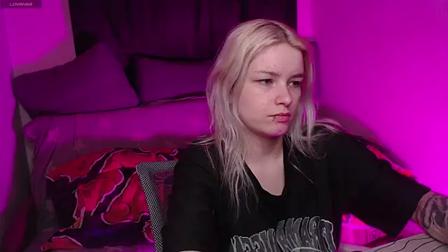 CherryNight6 online show from April 2026 09:07:02 PM