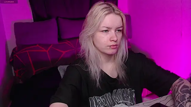 CherryNight6 online show from April 2026 08:48:02 PM