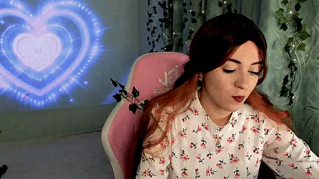 Snapshot of Phantomix chatting on October 2025 03:22:01 PM Phantomix online show from October 2025 03:22:01 PM