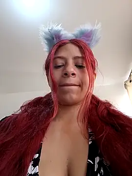 Snapshot of Lunatemptress4 chatting on December 2025 01:48:02 PM Lunatemptress4 online show from December 2025 01:48:02 PM
