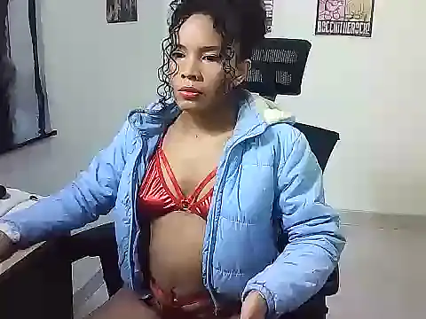 Gigi Scott  online show from December 2025 03:29:02 AM