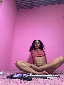 Gigi Scott  online show from March 2026 01:33:02 AM