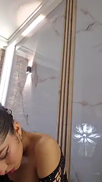 Victoria Dubois  online show from October 2025 12:39:02 PM