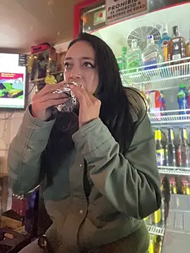 Lia  white online show from November 2025 01:43:02 AM