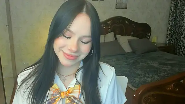 FloraCherry online show from November 2025 11:36:02 AM