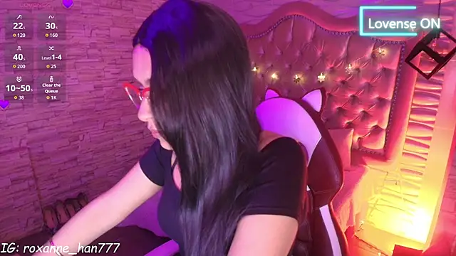 Roxanne Han online show from March 2026 12:16:02 PM