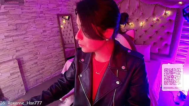 Roxanne Han online show from February 2026 02:54:01 AM