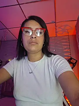 Roxanne Han online show from February 2026 11:45:01 AM