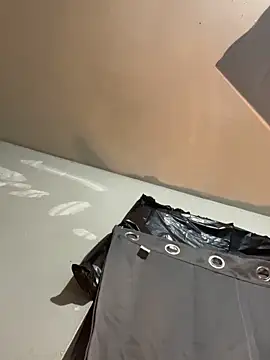 DiabloDicc74 online show from December 2025 10:58:02 AM