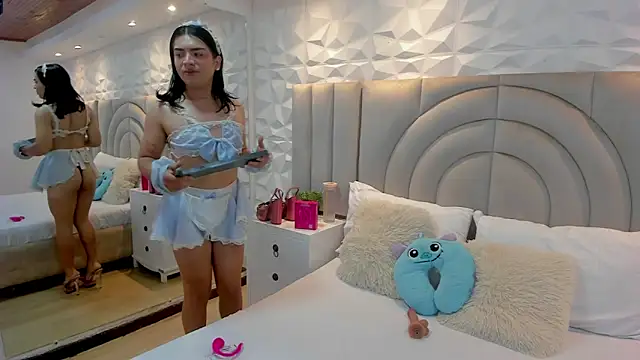 SweetKata  online show from April 2026 11:56:02 AM