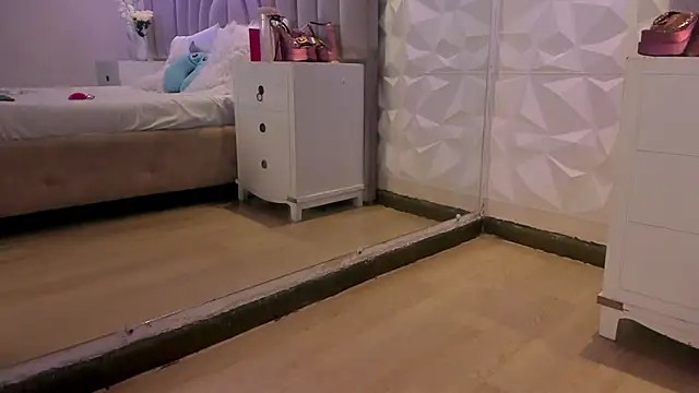 SweetKata  online show from March 2026 06:56:01 PM