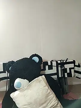 krissy ocampo online show from October 2025 05:57:02 PM