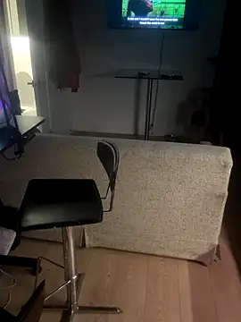 Snapshot of elliepixie chatting on November 2025 04:26:01 AM elliepixie online show from November 2025 04:26:01 AM