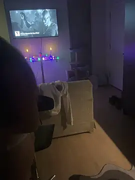 Snapshot of elliepixie chatting on November 2025 03:43:01 AM elliepixie online show from November 2025 03:43:01 AM