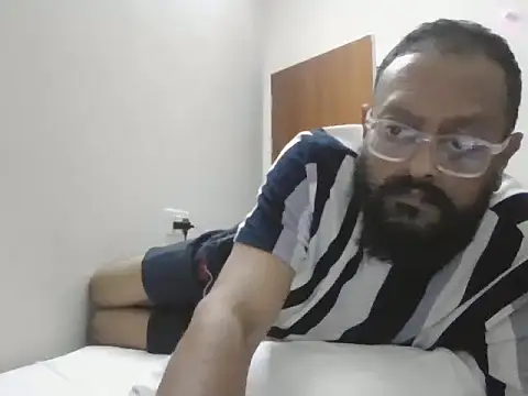 jimforsex1982 online show from November 2025 05:46:05 PM