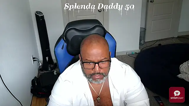 Snapshot of SplendaDaddy50 chatting on October 2025 04:07:02 PM SplendaDaddy50 online show from October 2025 04:07:02 PM