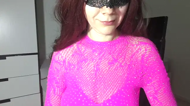 Aromaloveqq online show from February 2026 05:36:02 PM