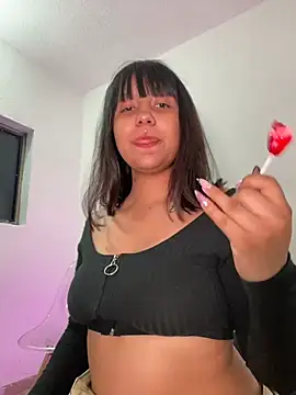 misschloe  online show from November 2025 04:18:02 PM