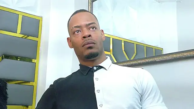 Neytanmalcon online show from November 2025 08:12:01 PM