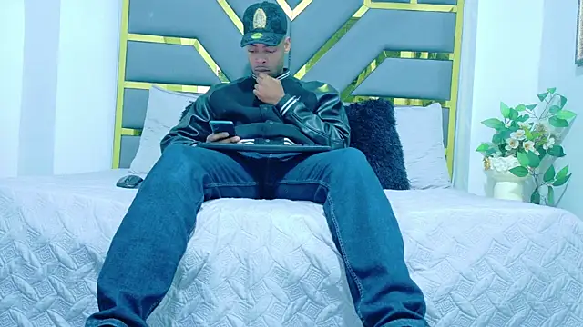 Neytanmalcon online show from November 2025 11:42:02 AM