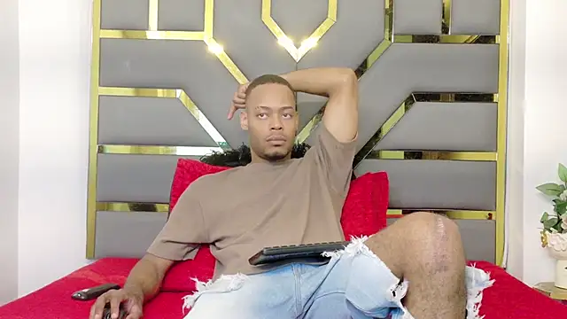 Neytanmalcon online show from December 2025 08:02:02 PM