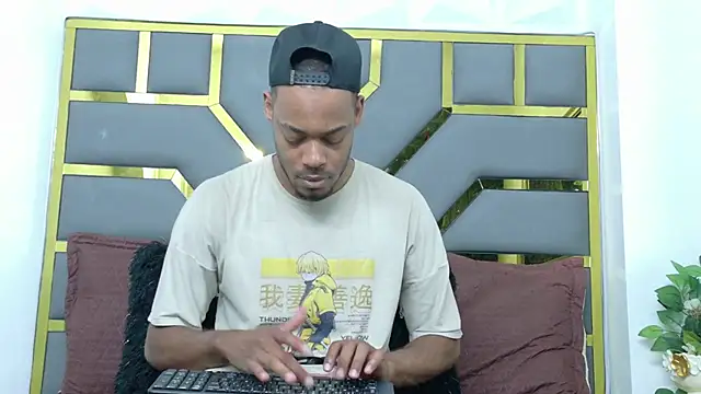 Neytanmalcon online show from November 2025 08:12:01 PM