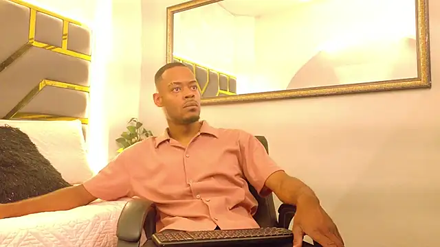 Neytanmalcon online show from November 2025 08:34:01 PM