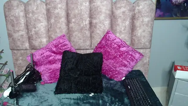 jannakissh online show from November 2025 09:09:02 PM