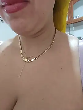 Sexy-girl online show from May 2026 03:33:02 PM