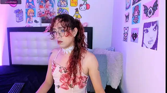 AdelineEsposito online show from April 2026 05:11:02 AM