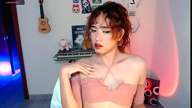 AdelineEsposito online show from March 2026 01:04:01 AM