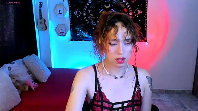 AdelineEsposito online show from November 2025 04:22:01 PM