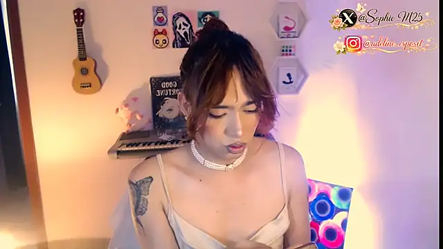 AdelineEsposito online show from March 2026 05:07:02 PM