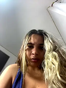 sofia montclair online show from November 2025 05:22:02 AM