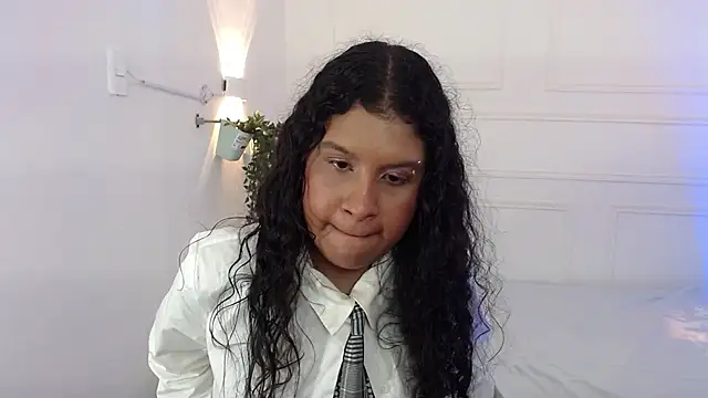 Snapshot of NannaRouse chatting on October 2025 08:52:02 PM NannaRouse online show from October 2025 08:52:02 PM