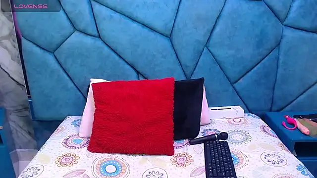 JulietaDiamond online show from April 2026 03:14:02 AM