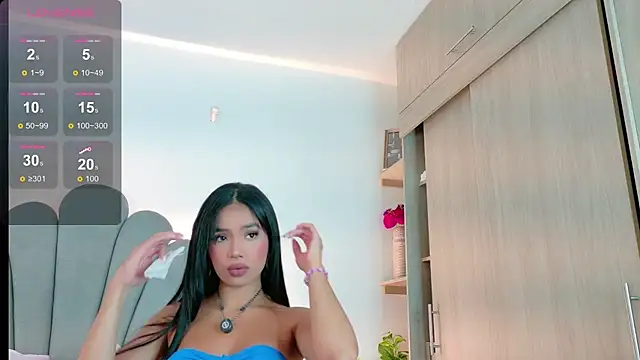 AbbyHank2 online show from November 2025 05:35:02 PM