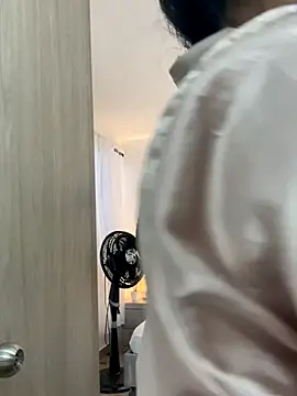 AbbyHank2 online show from December 2025 06:20:02 PM