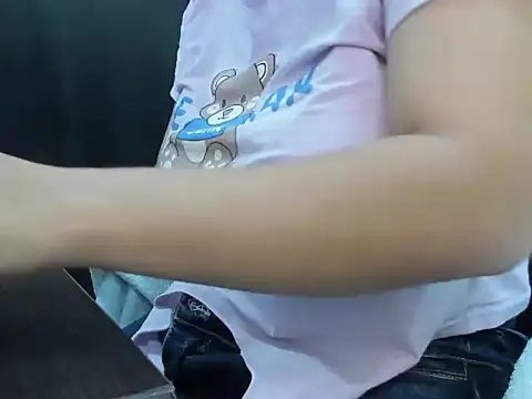 Snapshot of agata18_ chatting on March 2026 12:28:02 PM agata18 online show from March 2026 12:28:02 PM