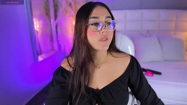 Anasha21 online show from May 2026 04:33:02 AM