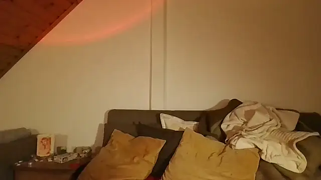 carmine cate online show from February 2026 09:25:02 PM