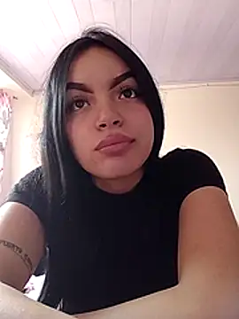 Snapshot of Nuvi_jonhs chatting on October 2025 08:28:02 PM Nuvi jonhs online show from October 2025 08:28:02 PM