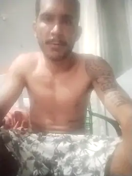 BruninhoRecife online show from October 2025 09:58:02 PM