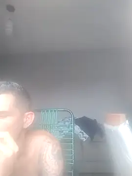 BruninhoRecife online show from November 2025 12:53:02 PM