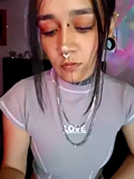 SharonSalazar online show from April 2026 01:21:02 AM