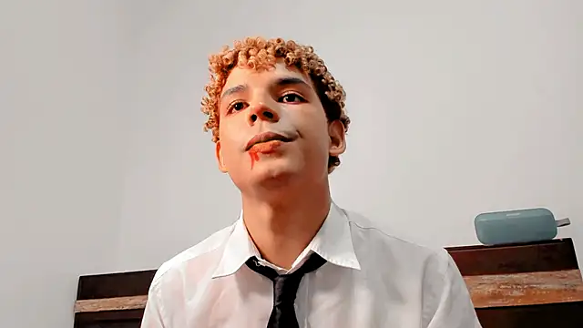 Snapshot of Daark_Eros chatting on October 2025 11:05:02 PM Daark Eros online show from October 2025 11:05:02 PM