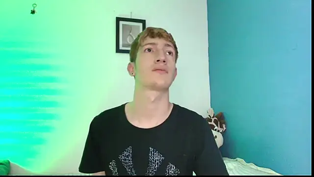 Erick Taylor3 online show from April 2026 08:04:02 PM