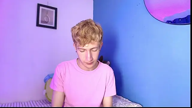 Erick Taylor3 online show from April 2026 07:50:02 PM