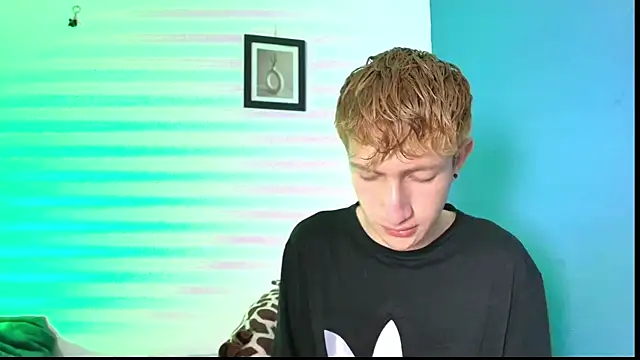 Erick Taylor3 online show from April 2026 08:27:01 PM