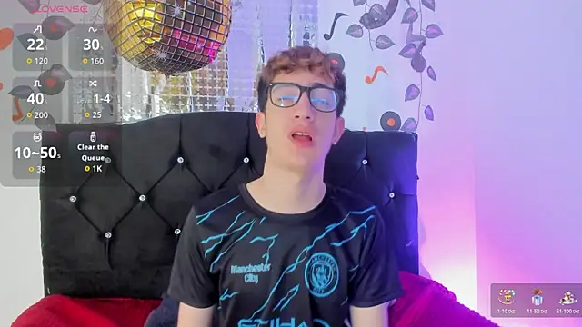 Erick Taylor3 online show from November 2025 06:02:02 PM